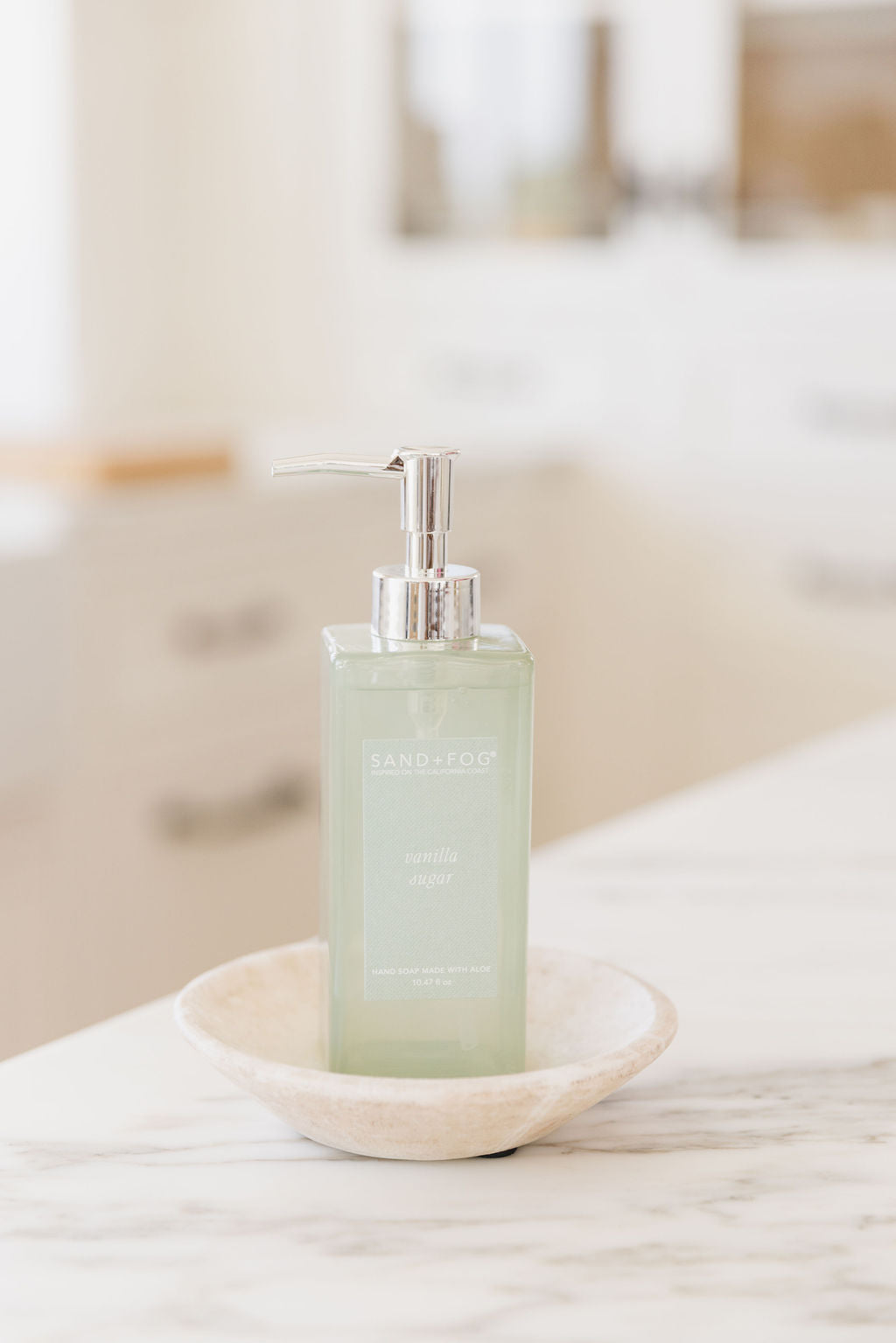 Elegant Vanilla Sugar 10.47 oz Liquid Hand Soap