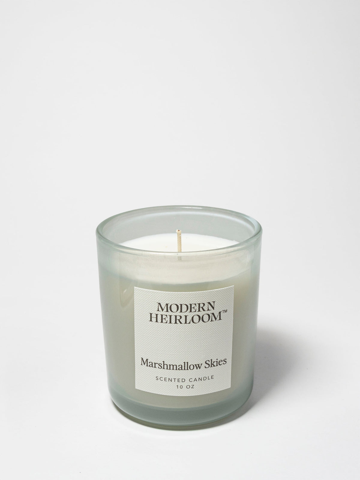 Aromatic Marshmallow Skies 10 oz scented candle
